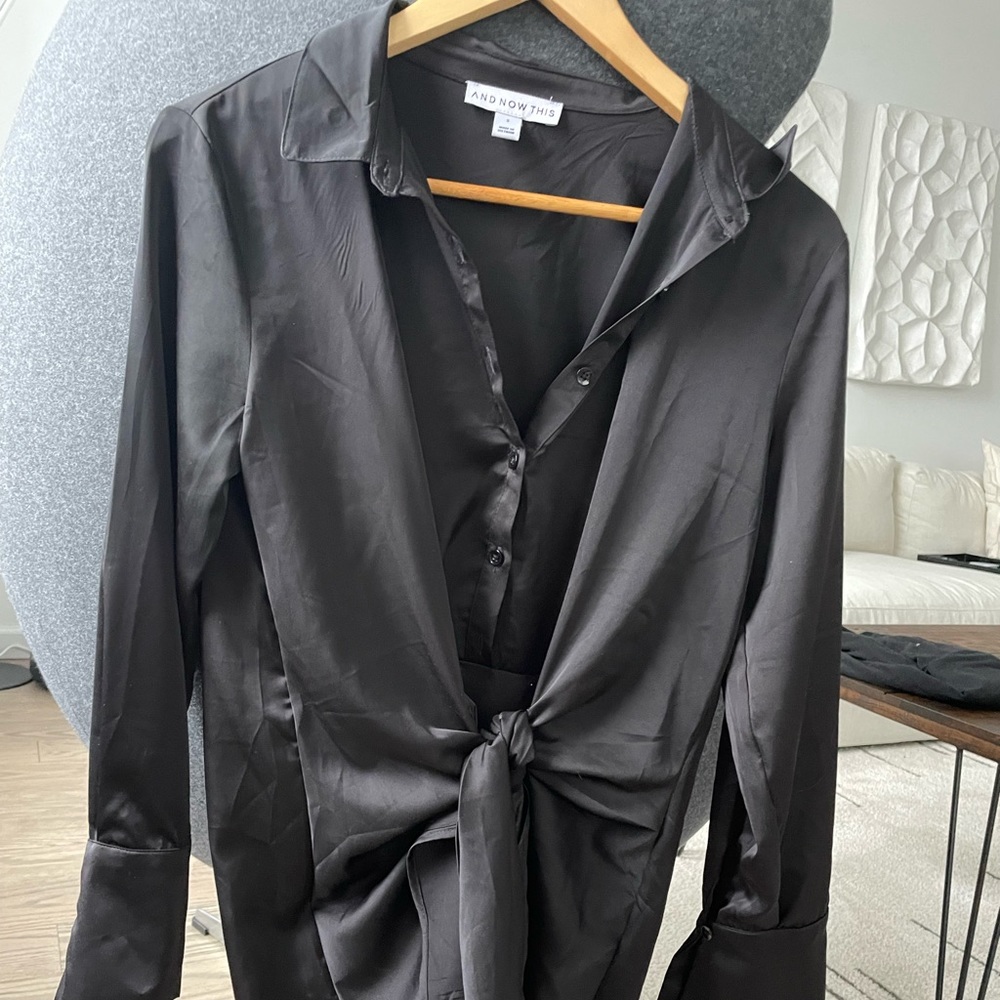 Black dress appropriate for work or dinners.